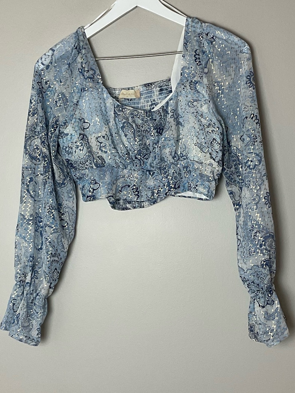 Altar'd State Light Blue Paisley Long-Sleeve Cropped Top Festival Boho Fairie M
